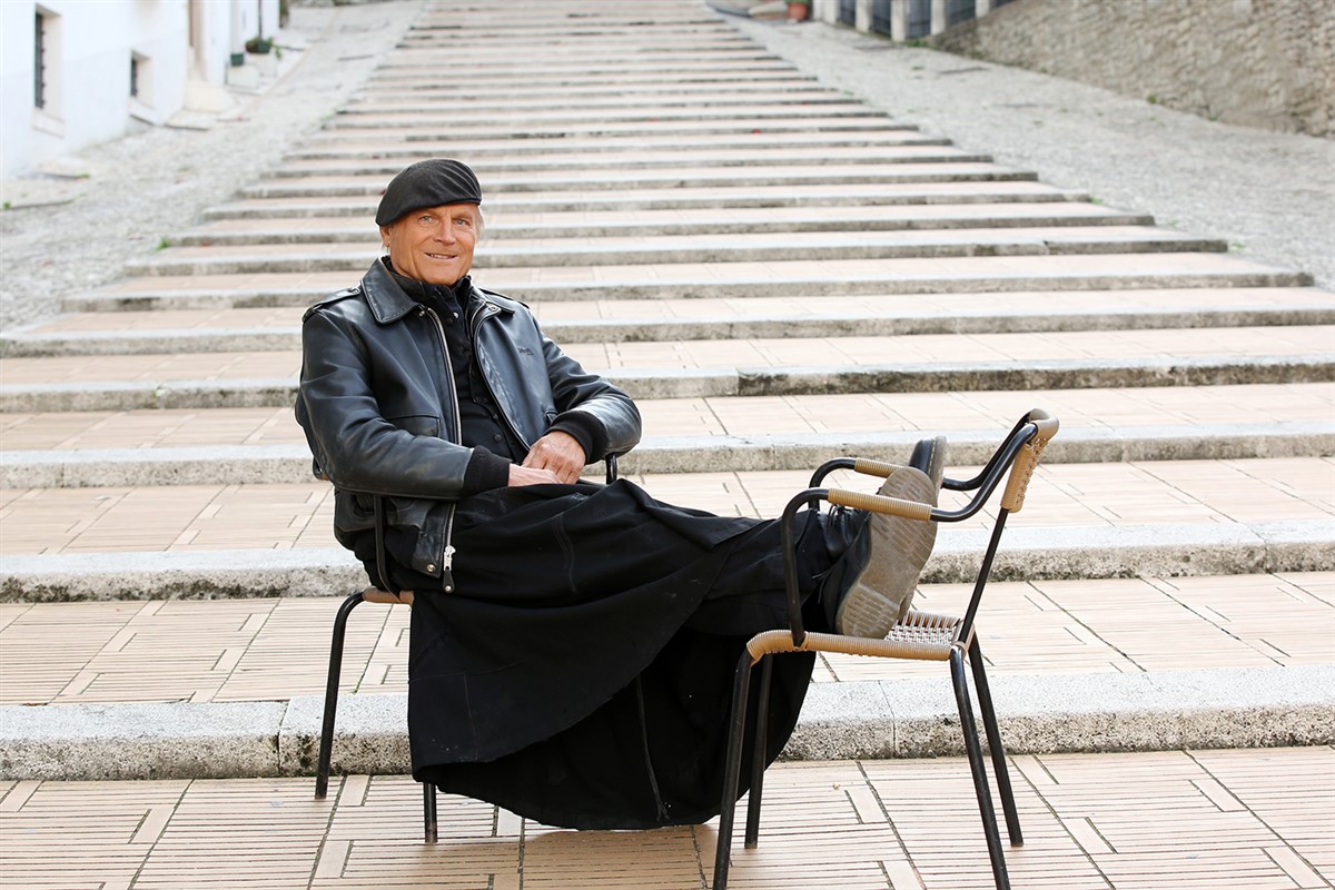 Terence Hill is back on Don Matteo 13 for the last time 